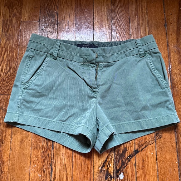 J Crew Chino Green Short - Picture 3 of 4